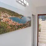 Dilk Gostinjska kuća Vis